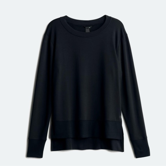 MPG Tops - EUC MPG Sport Serene Luxe Side Slit Pullover